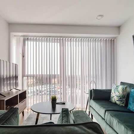 Beautiful 2 Bed Apartment In A Converted Mill Leeds  Buitenkant foto