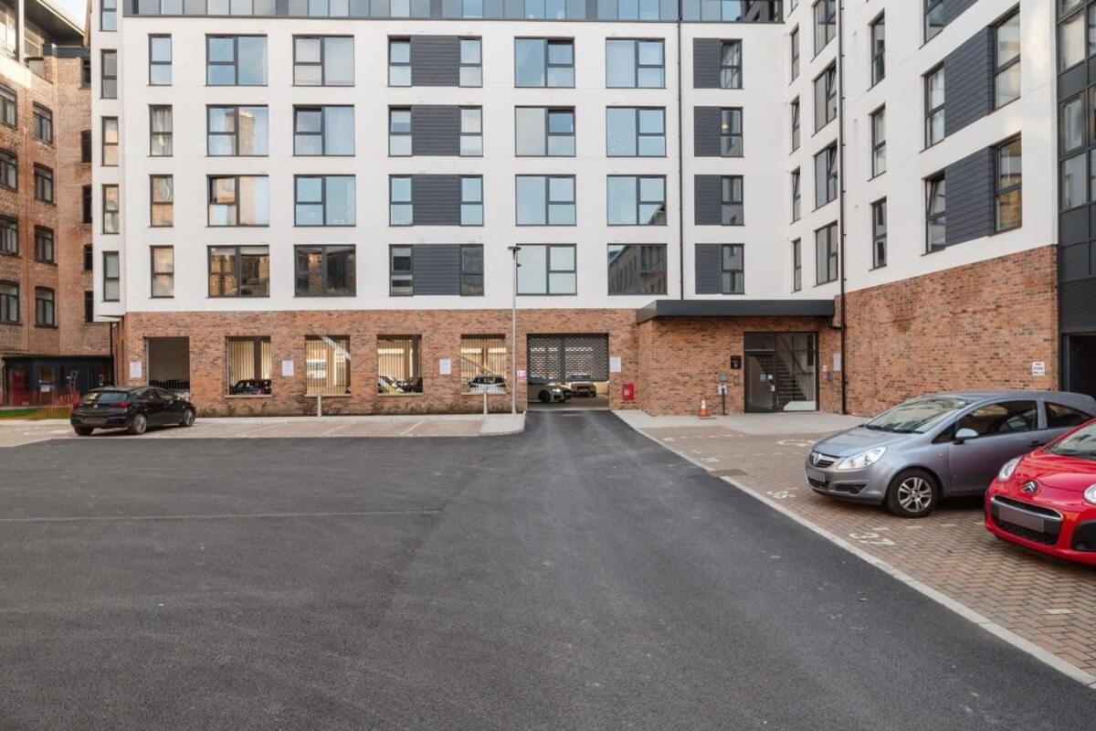 Beautiful 2 Bed Apartment In A Converted Mill Leeds  Buitenkant foto